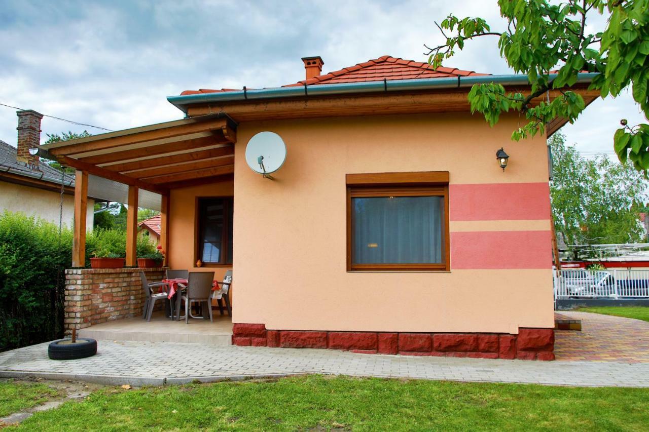 Balatonmáriafürdő Balaton Apartman מראה חיצוני תמונה